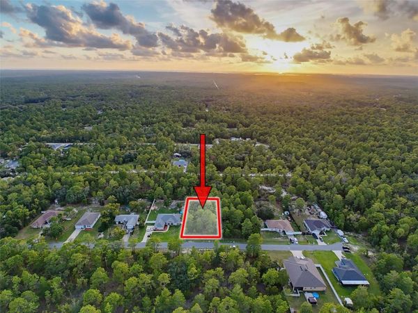 18367 MABERLY ROAD , WEEKI WACHEE, FL 34614