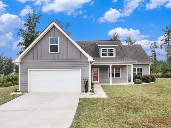 144 Chestnut Trail , Commerce, GA 30529