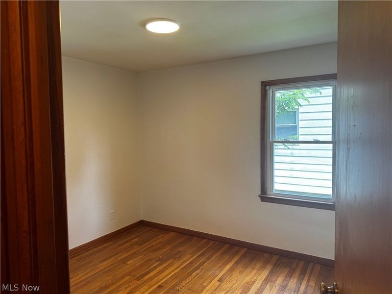30107 Thomas Street, Willowick, OH 44095 Photo 9