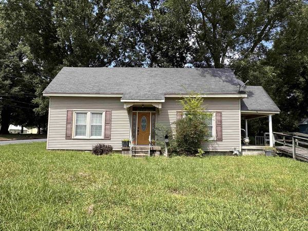 502 E TIGRETT ST, Halls, TN 38040