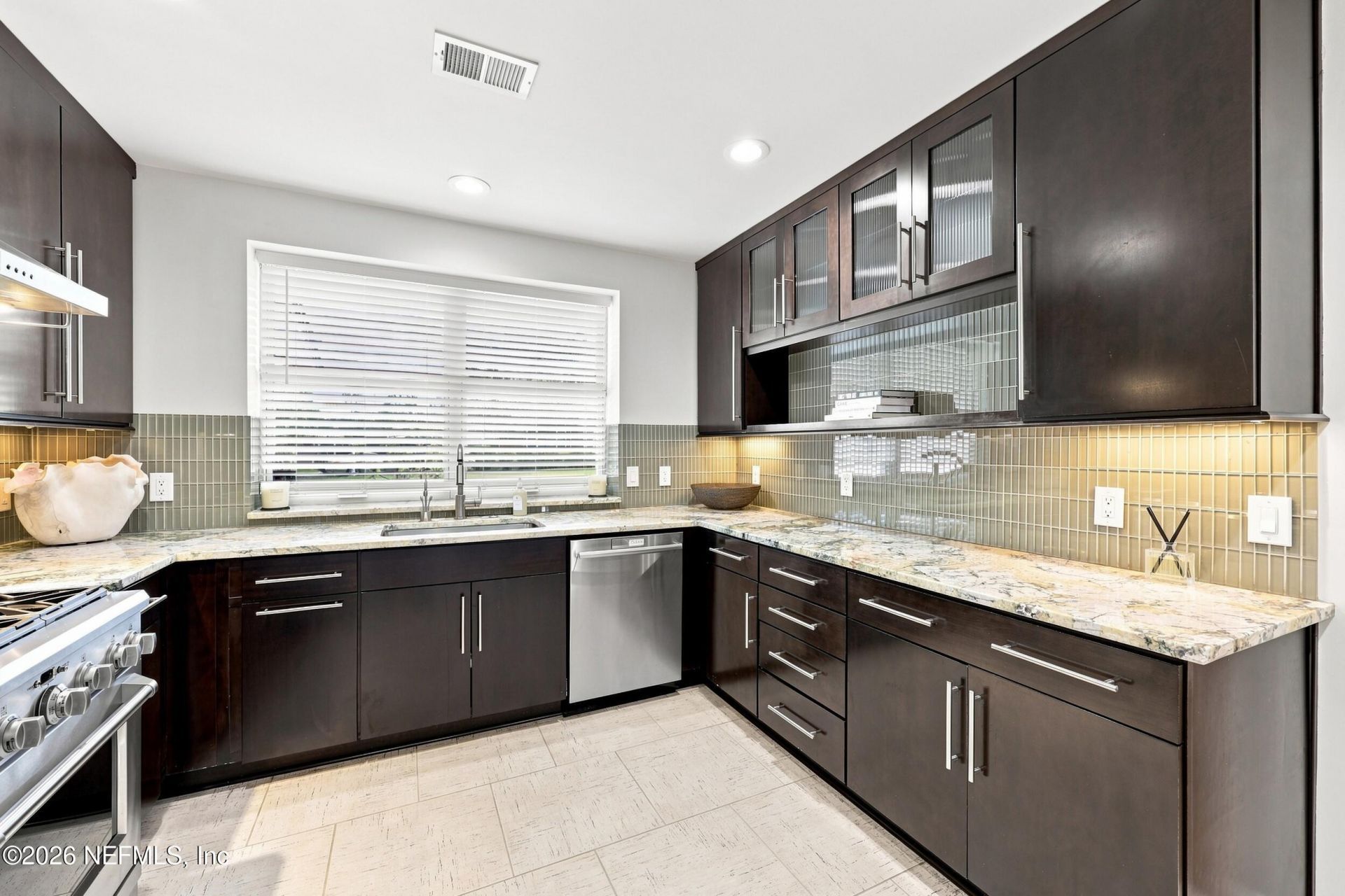 833 Waterman Road N, Jacksonville, FL 32207 Photo
