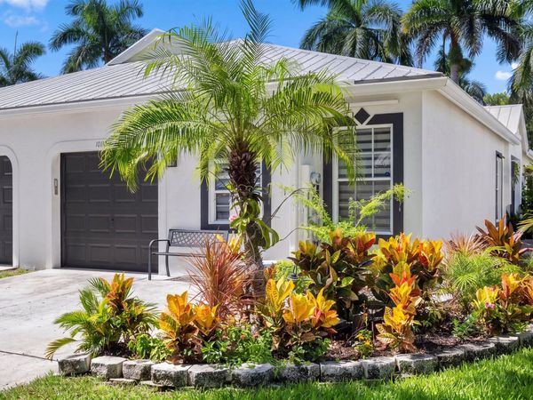 10761 PELICAN Drive, Wellington, FL 33414