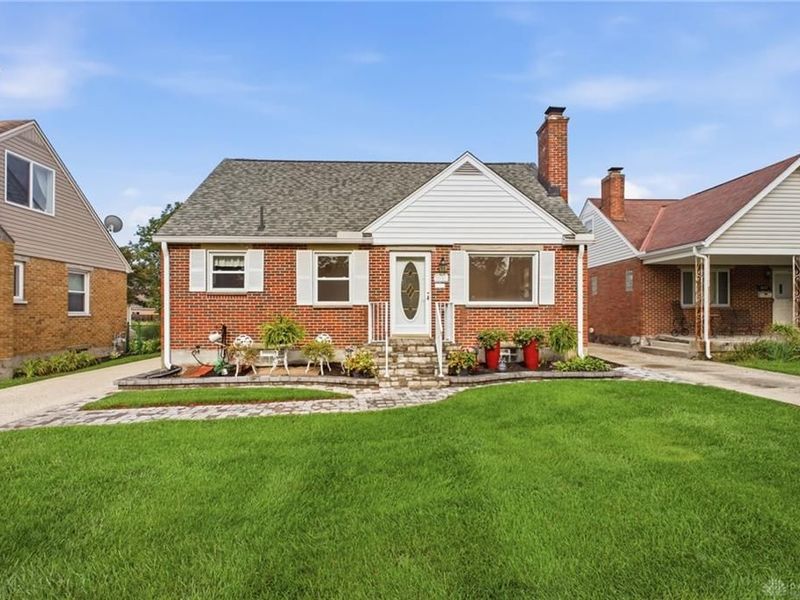 1041 Yorkshire Place, Dayton, OH 45419 Photo 2