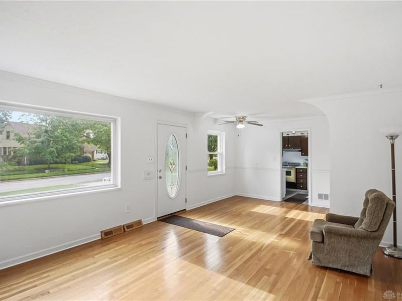 1041 Yorkshire Place, Dayton, OH 45419 Photo 7