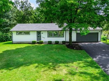 1950 W Skyview Drive, Beavercreek, OH 45432