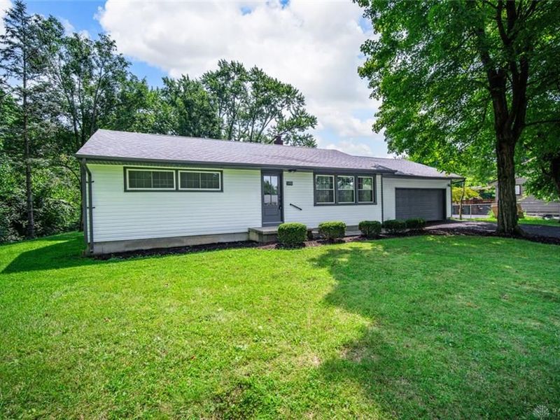 1950 W Skyview Drive, Beavercreek, OH 45432 Photo 38