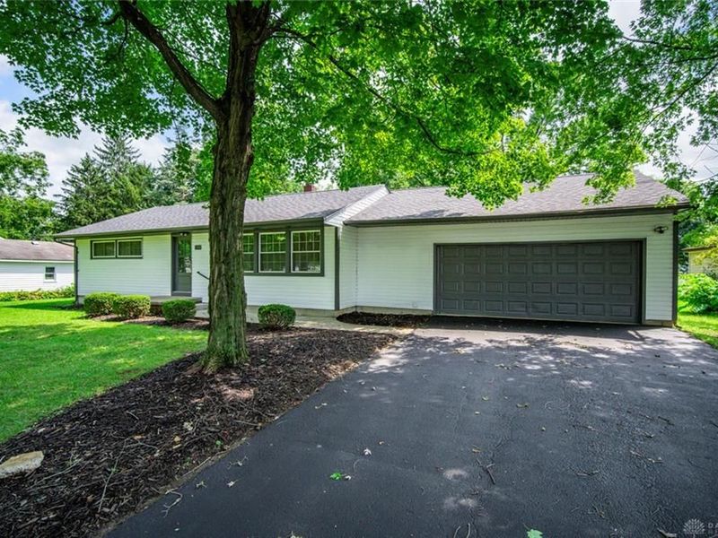 1950 W Skyview Drive, Beavercreek, OH 45432 Photo 39