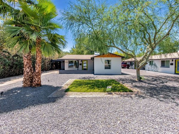 3110 N 39TH Street, Phoenix, AZ 85018
