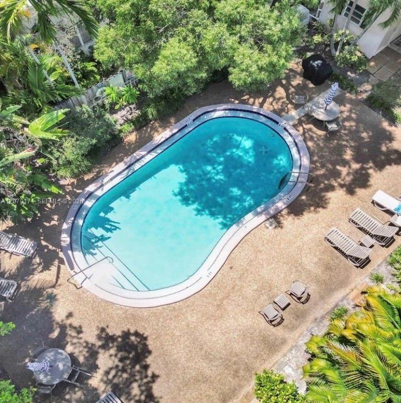 1231 SE 1st St , Unit 12, Fort Lauderdale, FL 33301 Photo