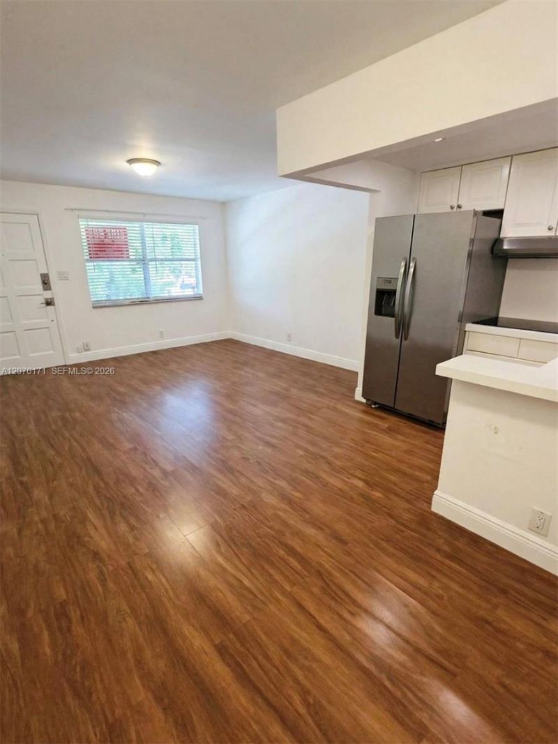 1231 SE 1st St , Unit 12, Fort Lauderdale, FL 33301 Photo