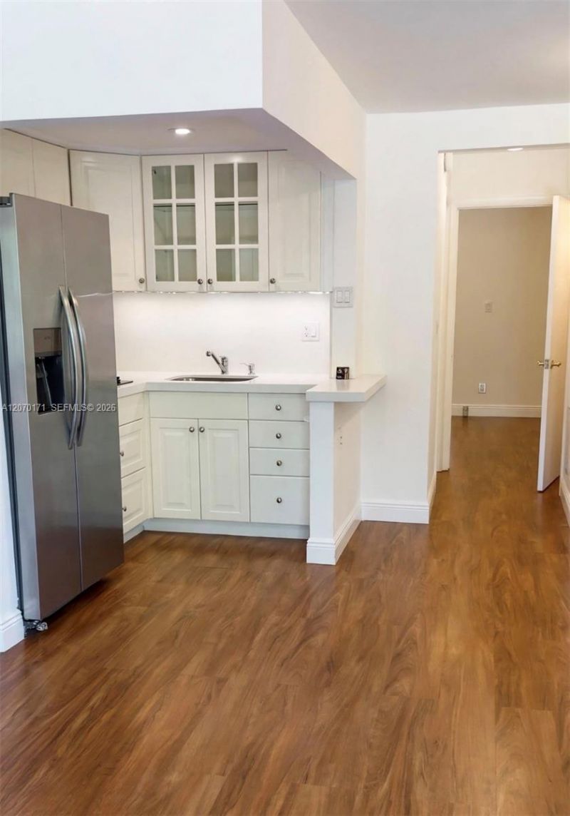 1231 SE 1st St , Unit 12, Fort Lauderdale, FL 33301 Photo