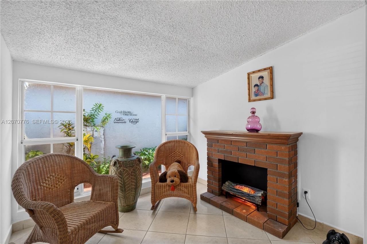 2375 SW 141st Ave, Miami, FL 33175 Photo