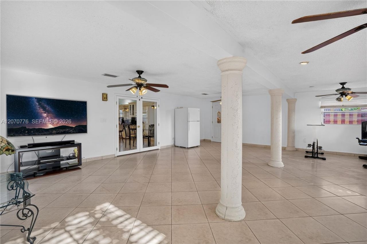 2375 SW 141st Ave, Miami, FL 33175 Photo
