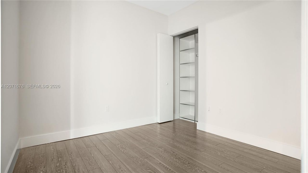 92 SW 3rd St , Unit 1803, Miami, FL 33130 Photo