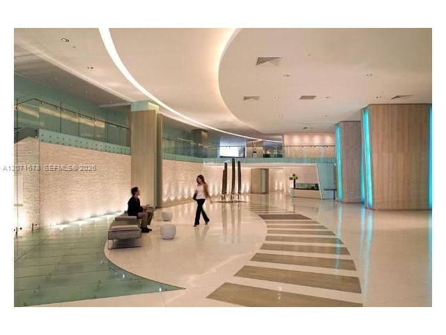 92 SW 3rd St , Unit 1803, Miami, FL 33130 Photo
