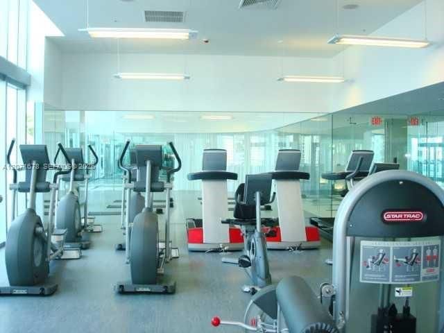92 SW 3rd St , Unit 1803, Miami, FL 33130 Photo