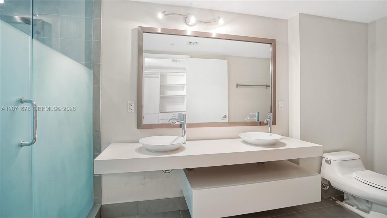 92 SW 3rd St , Unit 1803, Miami, FL 33130 Photo