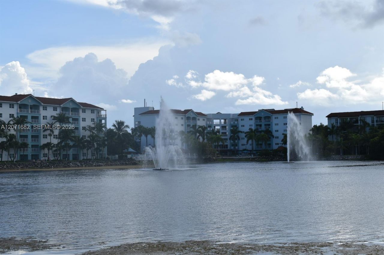 4640 NW 84 , Unit 16, Doral, FL 33166 Photo