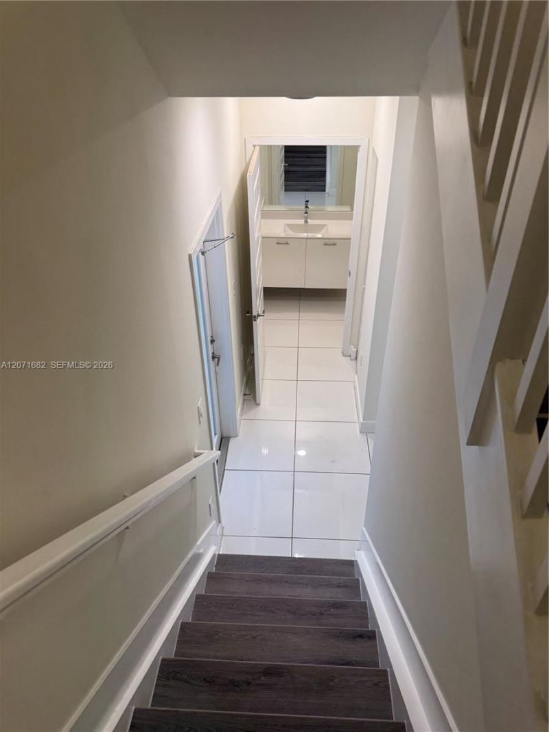 4640 NW 84 , Unit 16, Doral, FL 33166 Photo