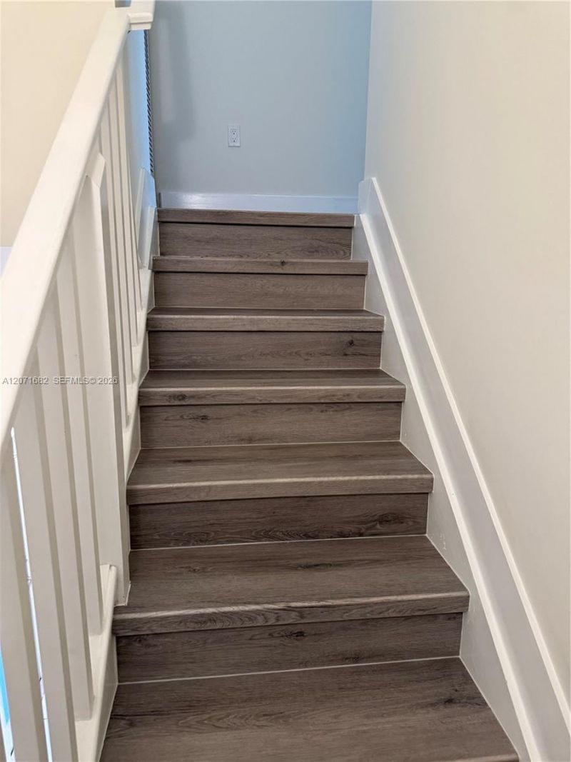 4640 NW 84 , Unit 16, Doral, FL 33166 Photo
