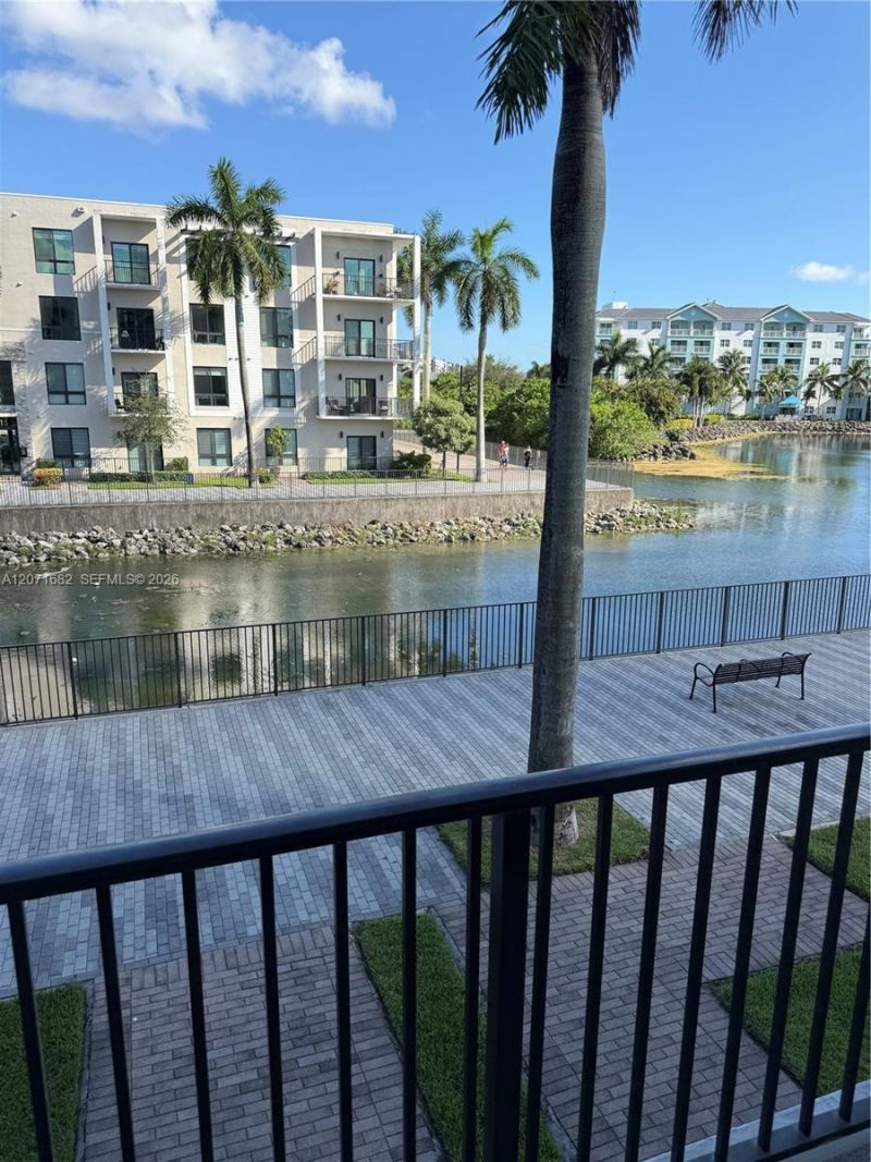 4640 NW 84 , Unit 16, Doral, FL 33166 Photo