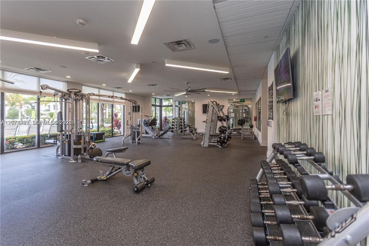 4640 NW 84 , Unit 16, Doral, FL 33166 Photo