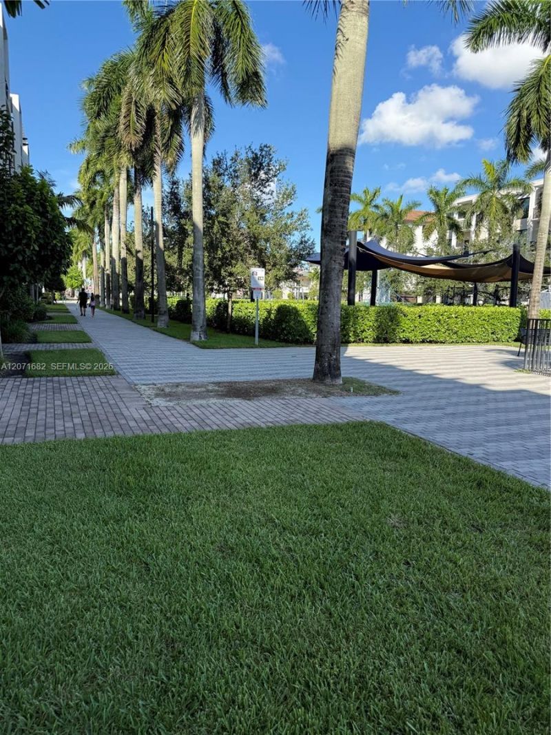 4640 NW 84 , Unit 16, Doral, FL 33166 Photo