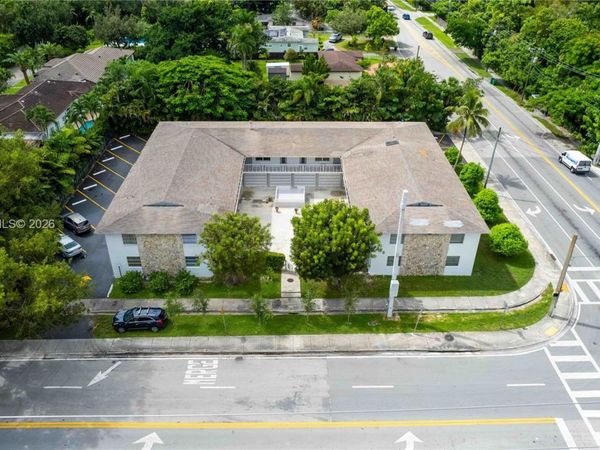 6650 Miller Dr , Unit 19, South Miami, FL 33155