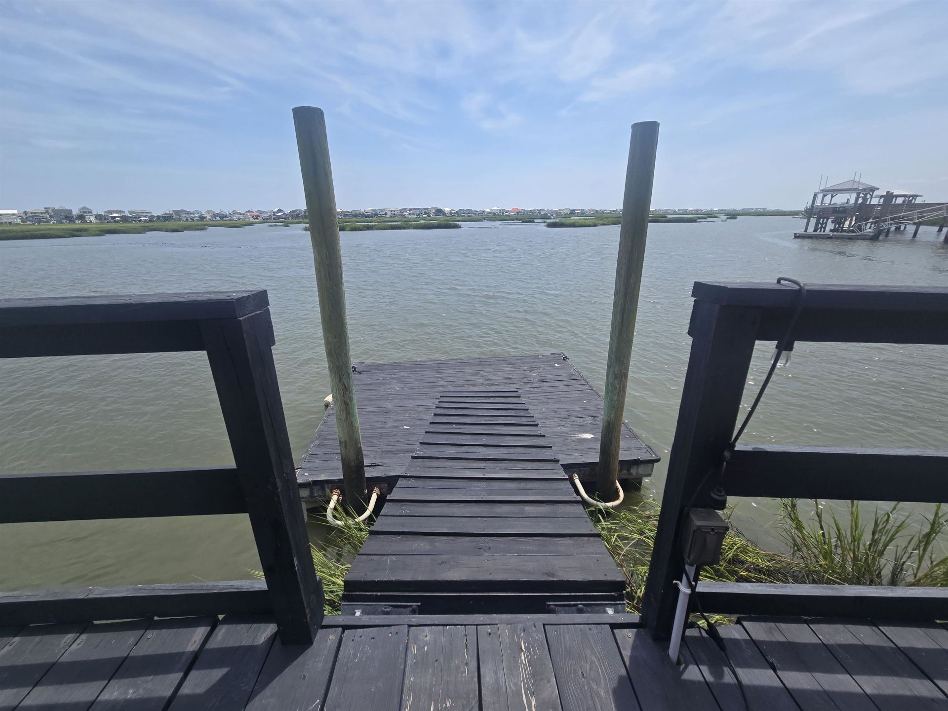 346 Ocean Breeze Dr. Photo 10