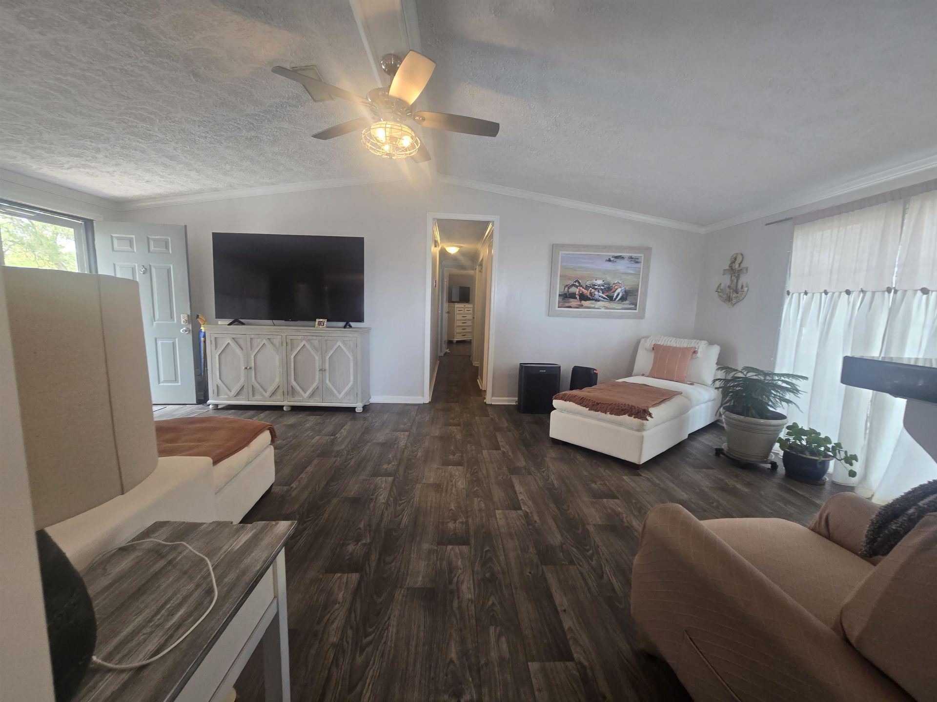 346 Ocean Breeze Dr. Photo 14