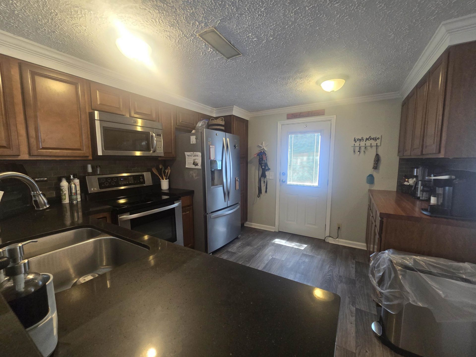 346 Ocean Breeze Dr. Photo 16