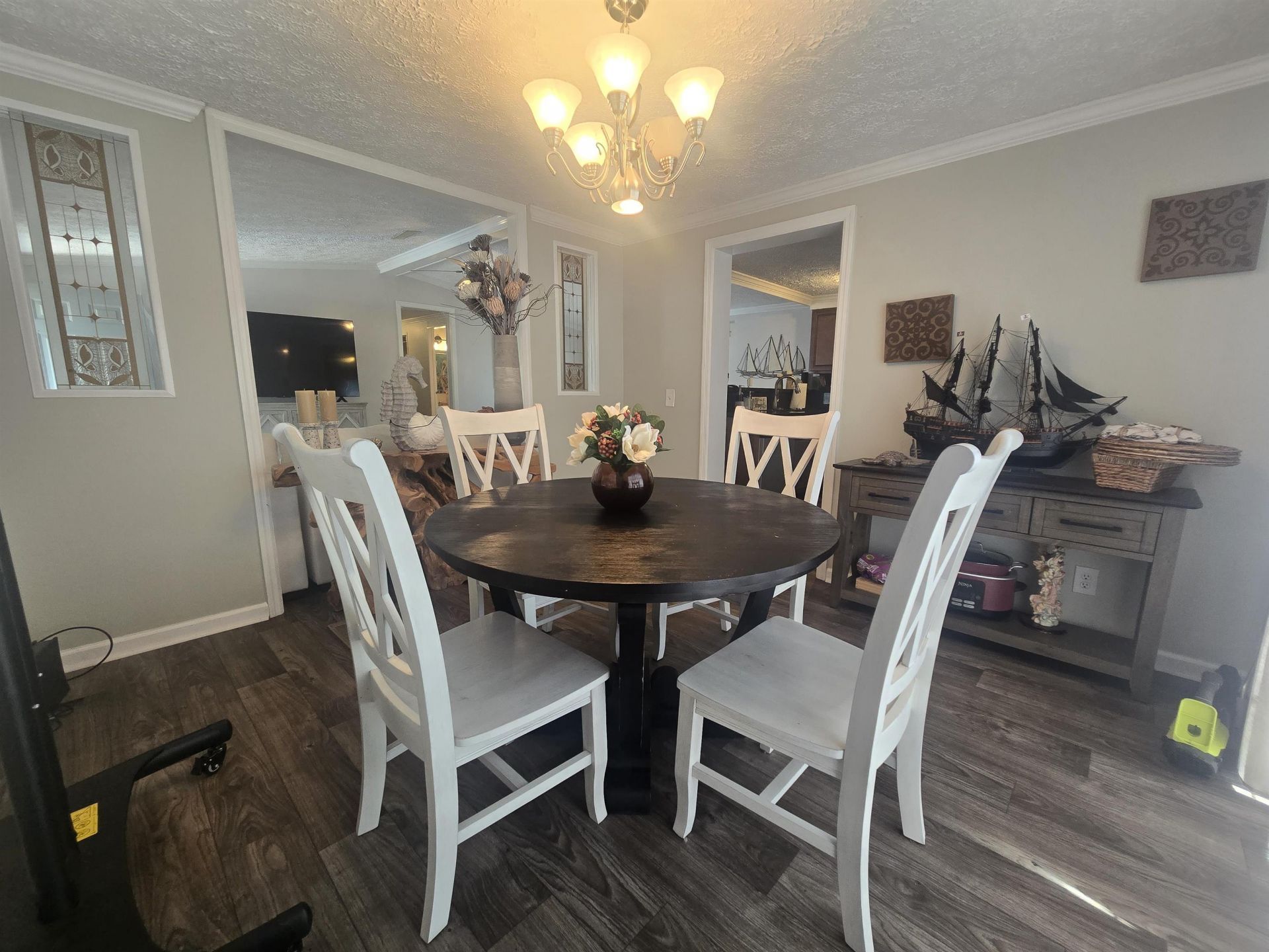 346 Ocean Breeze Dr. Photo 19