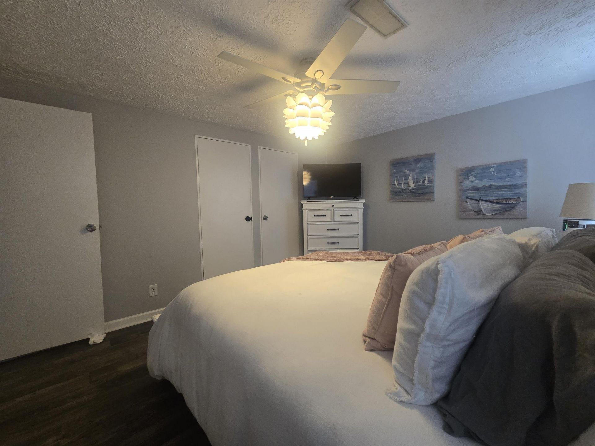 346 Ocean Breeze Dr. Photo 25