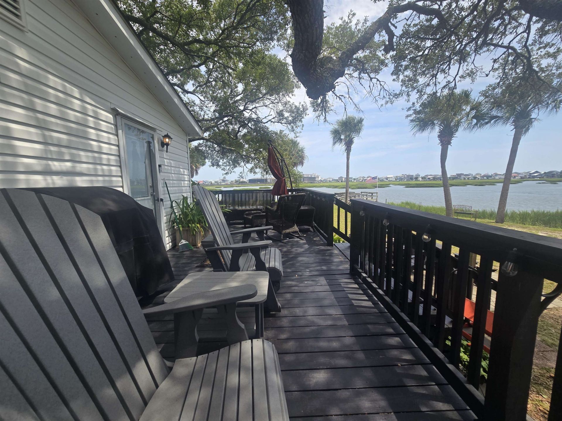 346 Ocean Breeze Dr. Photo 4