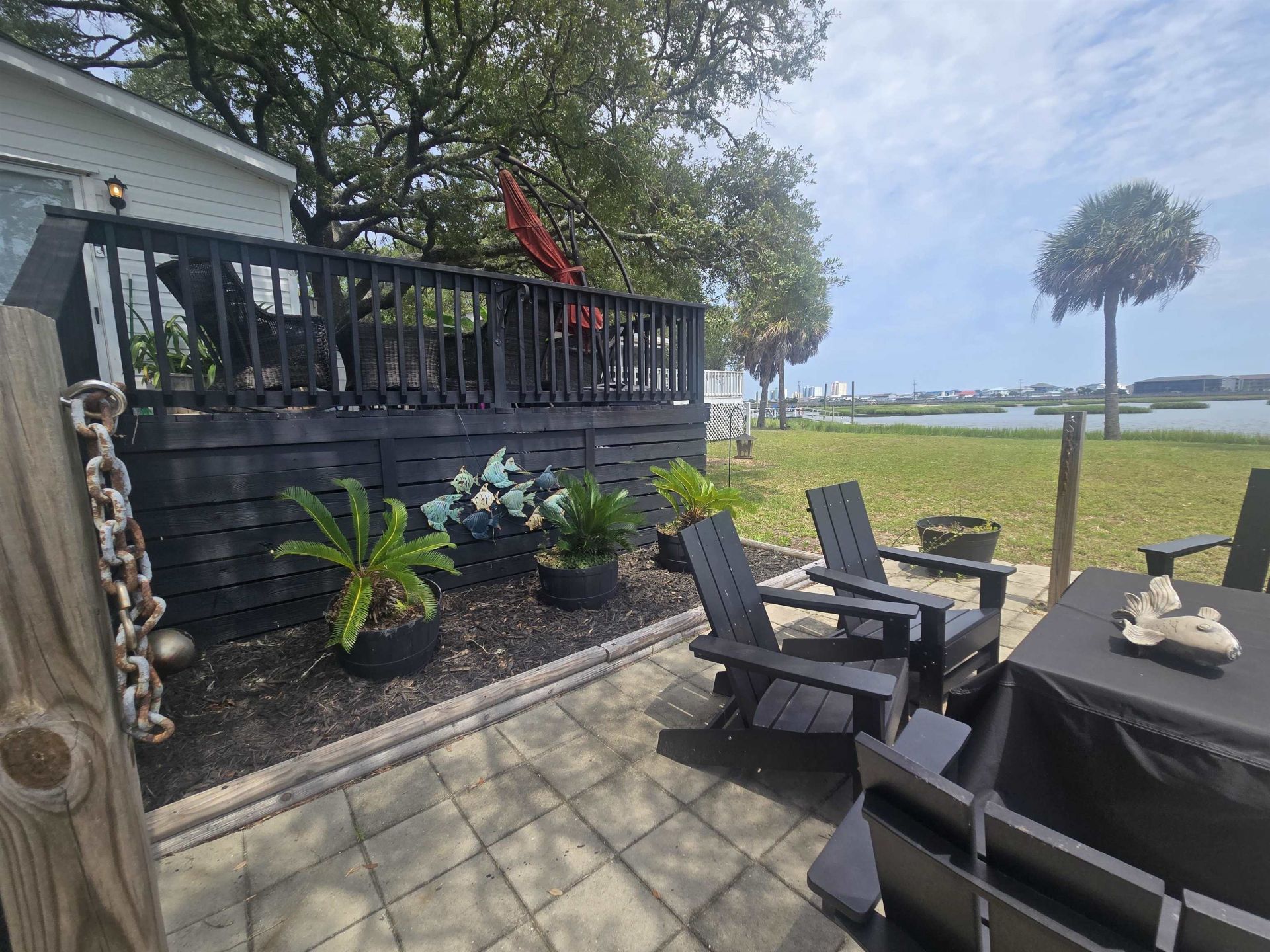 346 Ocean Breeze Dr. Photo 5