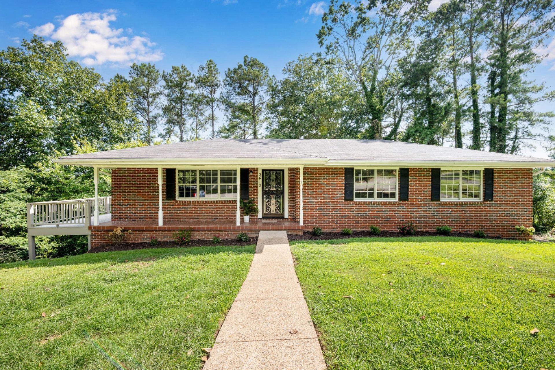 3412 Amber Avenue, Chattanooga, TN 37412 Main Photo