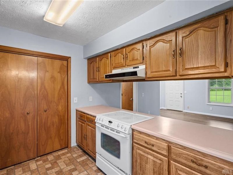 9595 Pence Jones Road, Waynesville, OH 45068 Photo 13