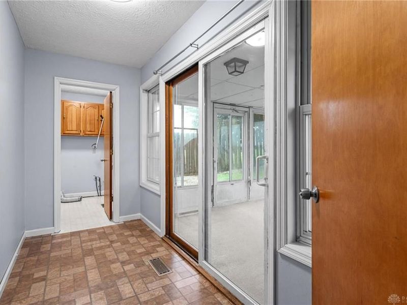 9595 Pence Jones Road, Waynesville, OH 45068 Photo 16