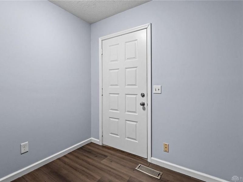 9595 Pence Jones Road, Waynesville, OH 45068 Photo 5