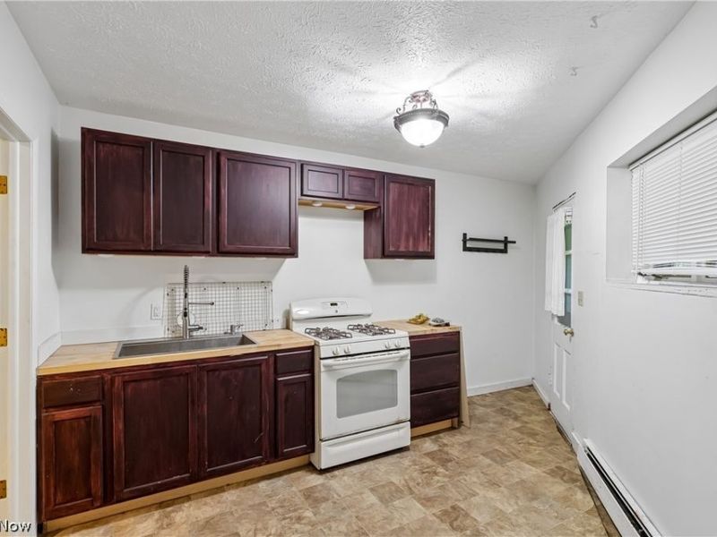 9555 Olde Eight Rd, Northfield, OH 44067 Photo 9