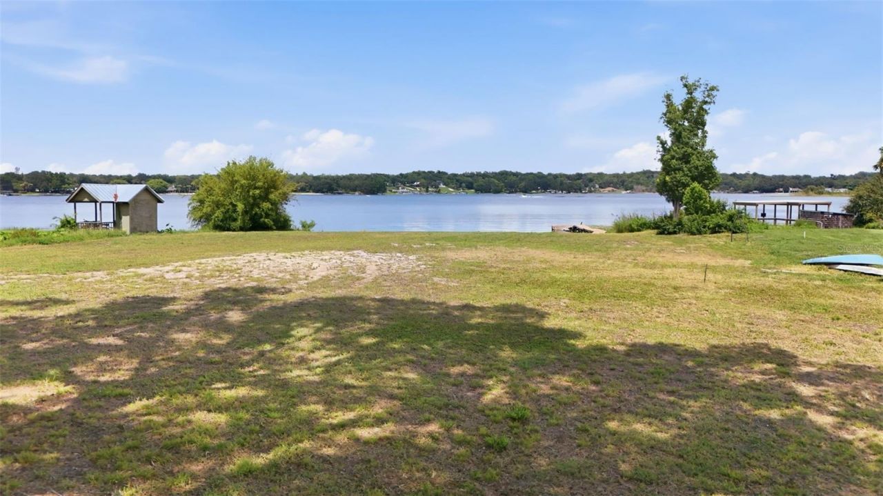 1810 Pineway Court , Mount Dora, FL 32757 Photo