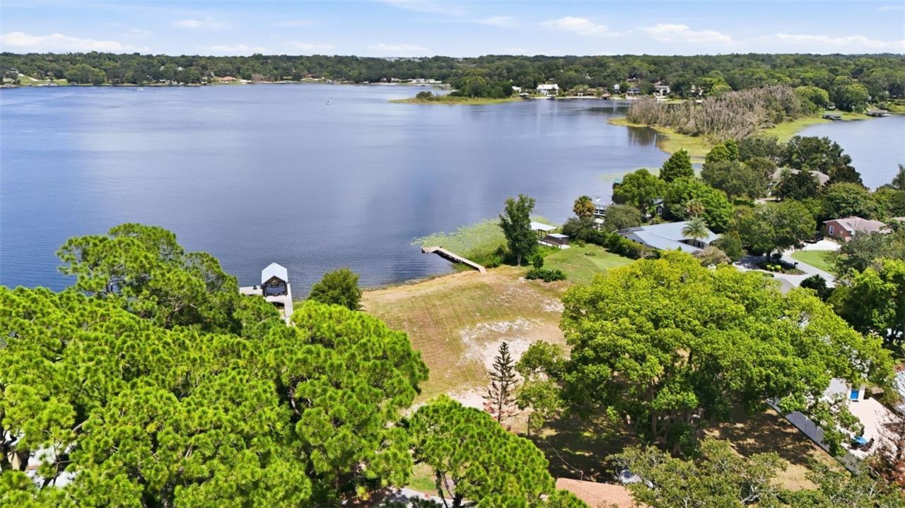 1810 Pineway Court , Mount Dora, FL 32757 Photo