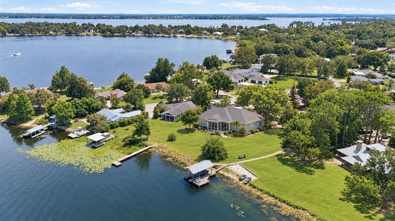 1810 Pineway Court, Mount Dora, FL 32757 Photo
