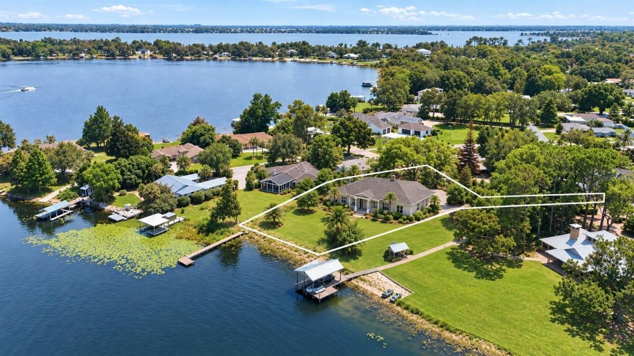 1810 Pineway Court, Mount Dora, FL 32757 Photo