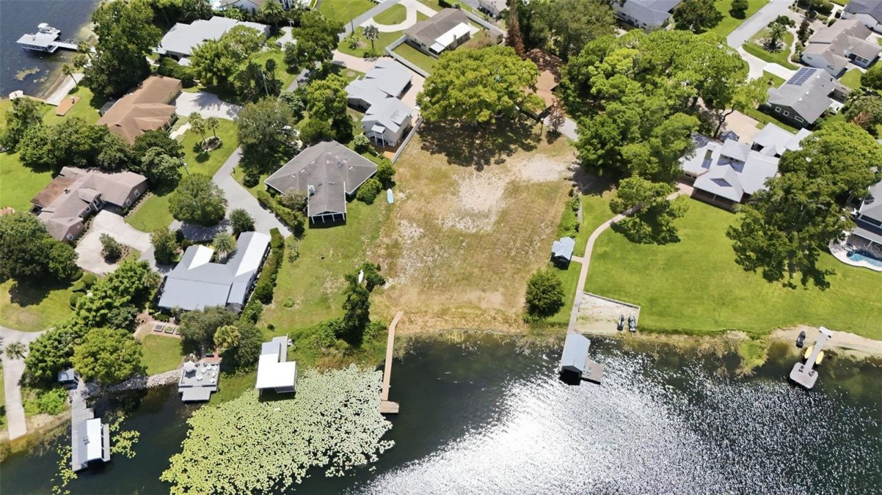 1810 Pineway Court , Mount Dora, FL 32757 Photo