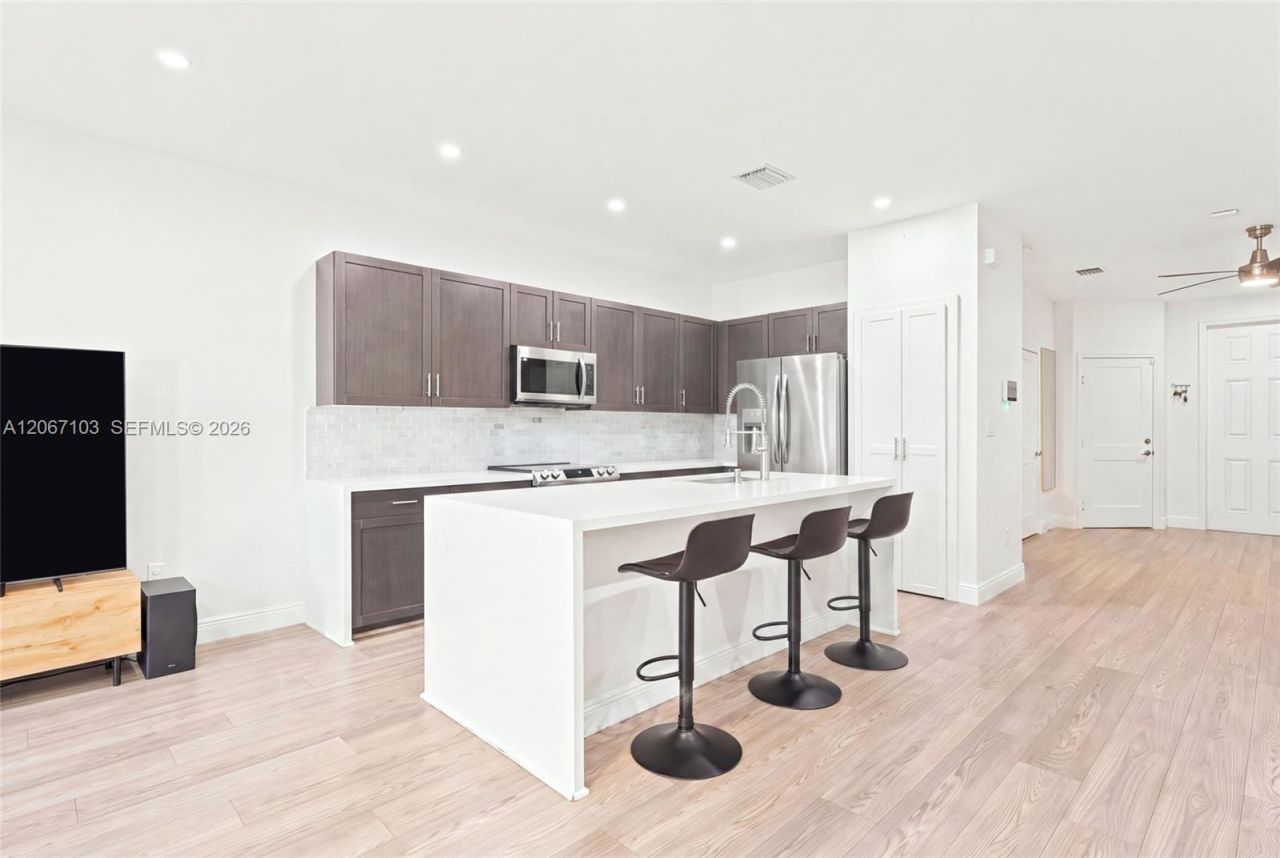 3478 W 110th St , Hialeah, FL 33018 Photo