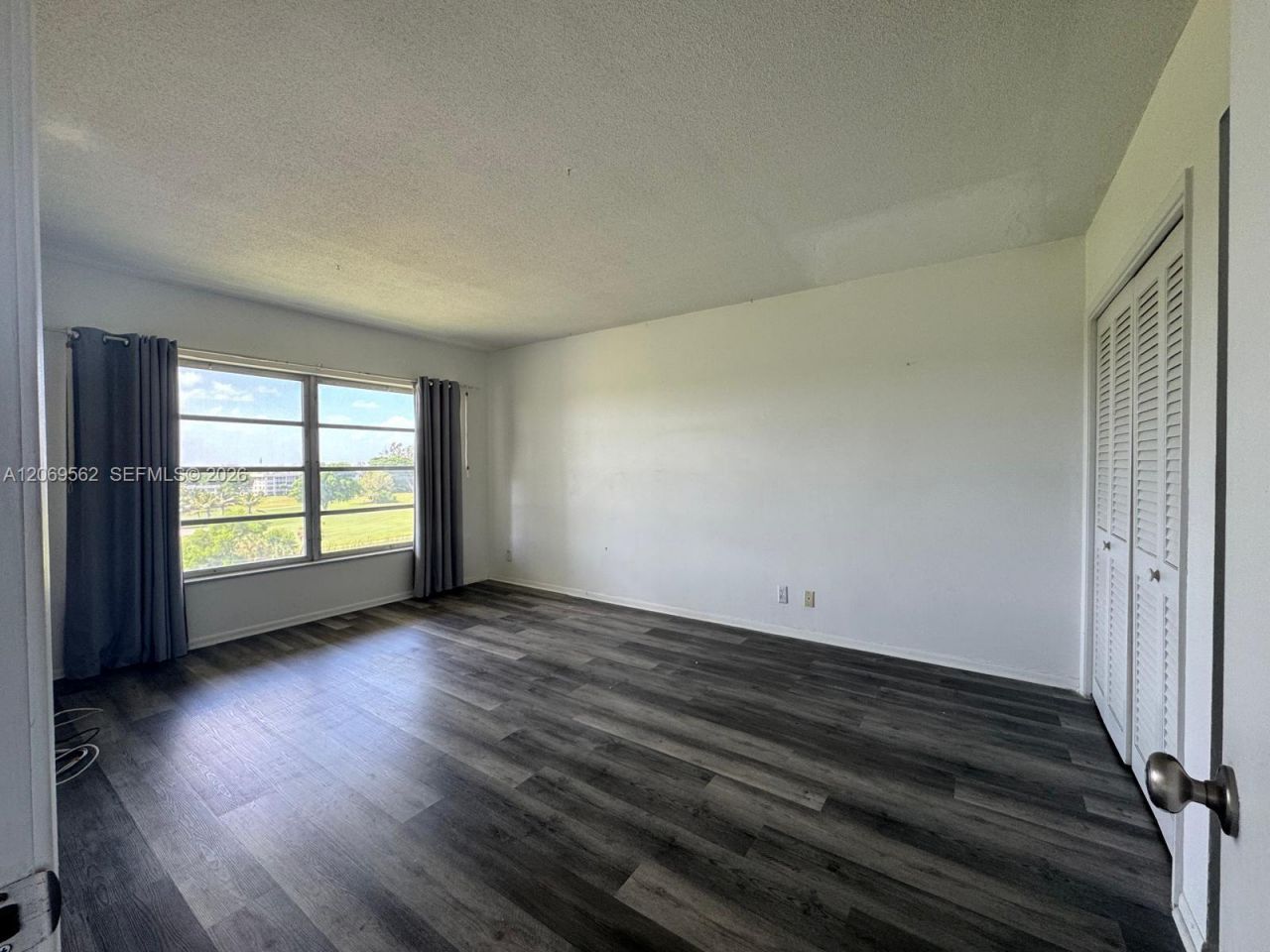 2950 N Palm Aire Dr , Unit 605, Pompano Beach, FL 33069 Photo