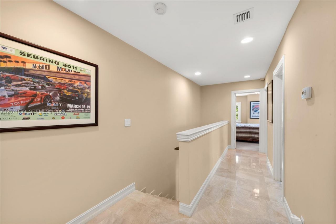 423 SW 16th St, Fort Lauderdale, FL 33315 Photo