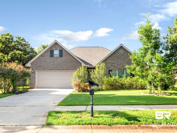 748 Whittington, Fairhope, AL 36532