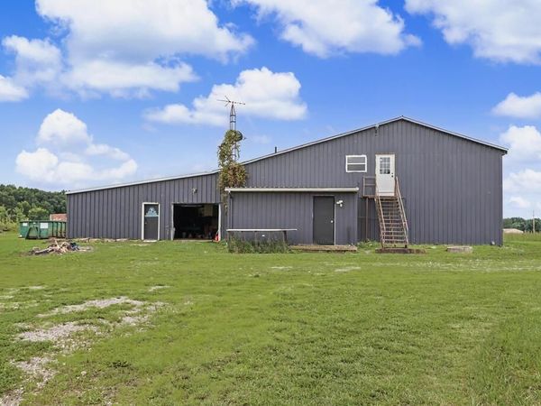 2343 Nazor Road, Crestline, OH 44827